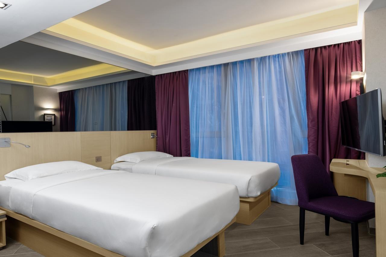 Starphire Hotel Hongkong Exterior foto